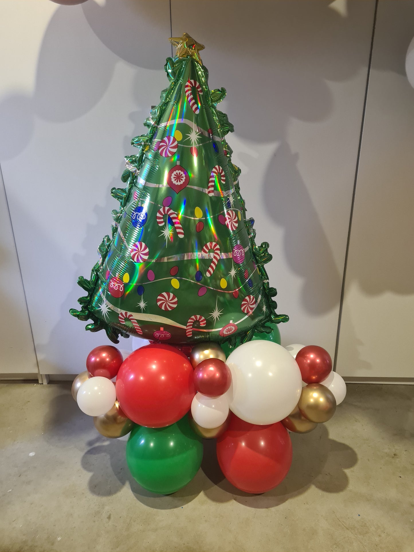 Mid size Christmas Balloon Arrangement