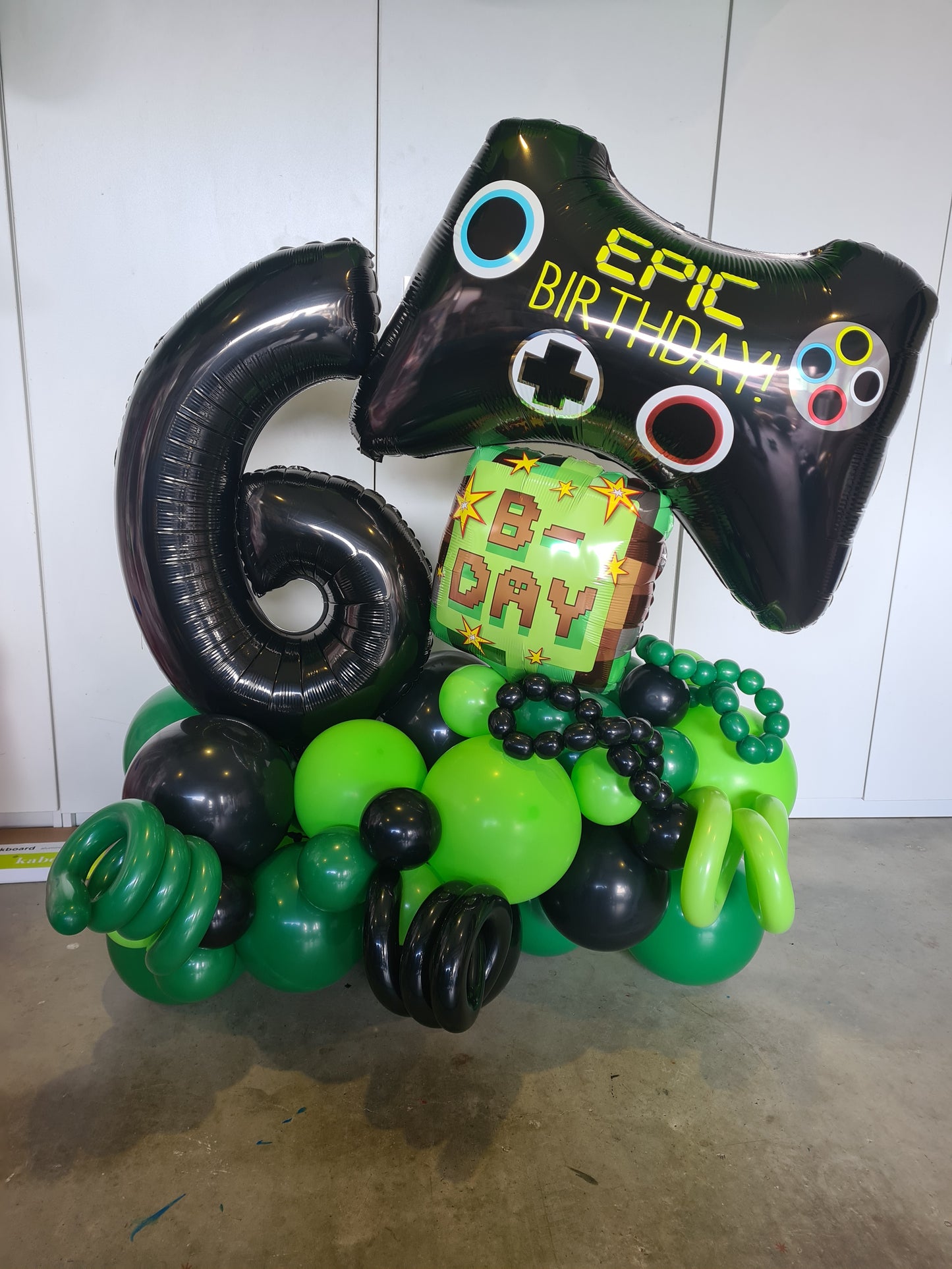 Mid Size Tower Arrangement