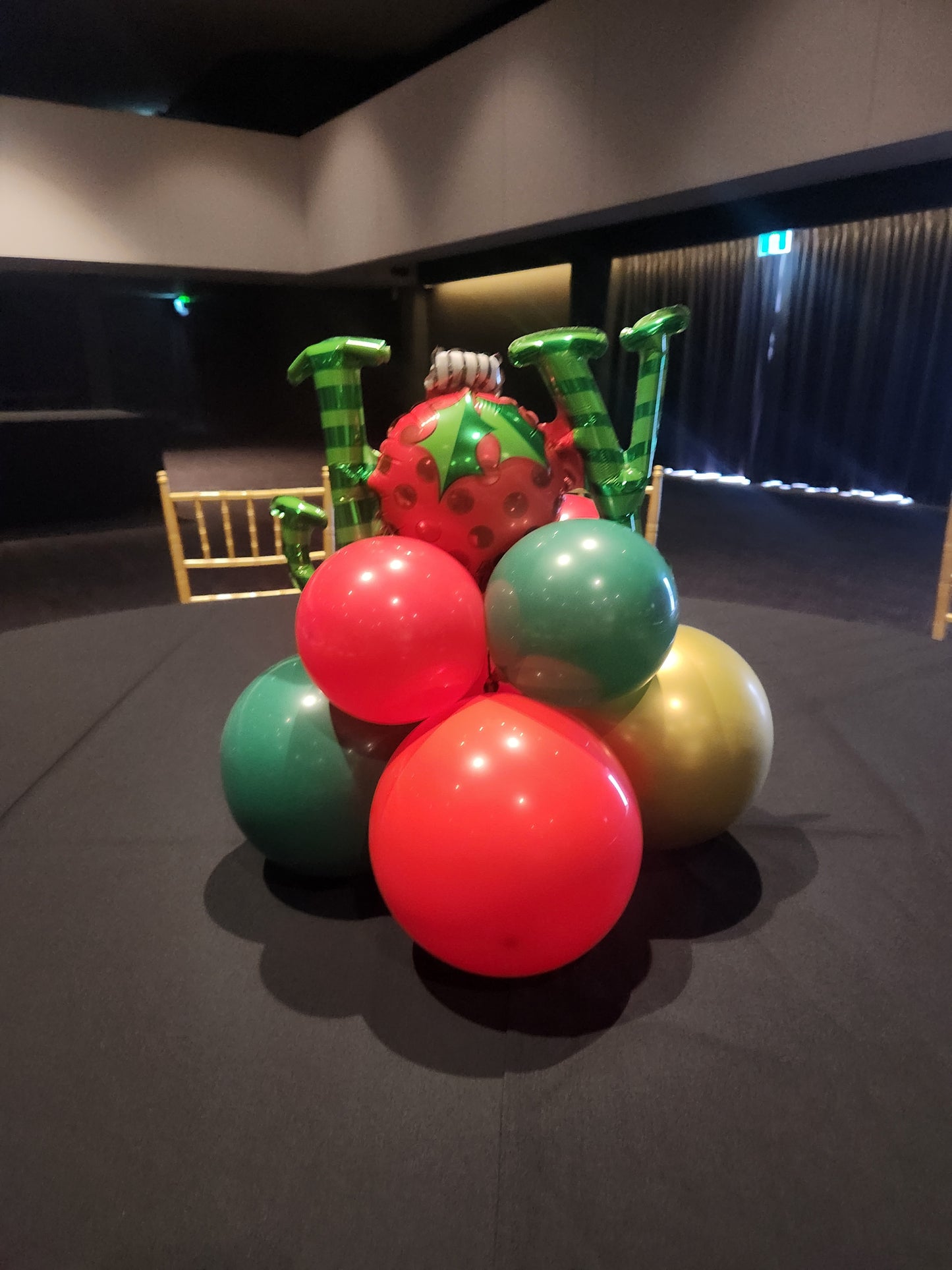 Small Table top Christmas Arrangment