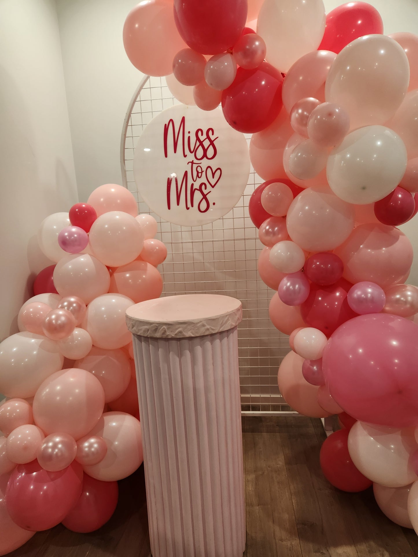 Miss to Mrs Sign