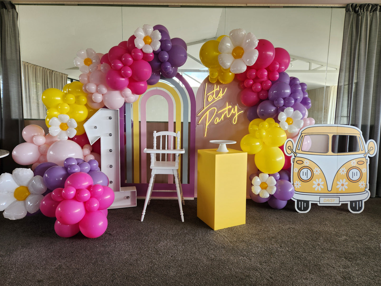 Yellow square plinth