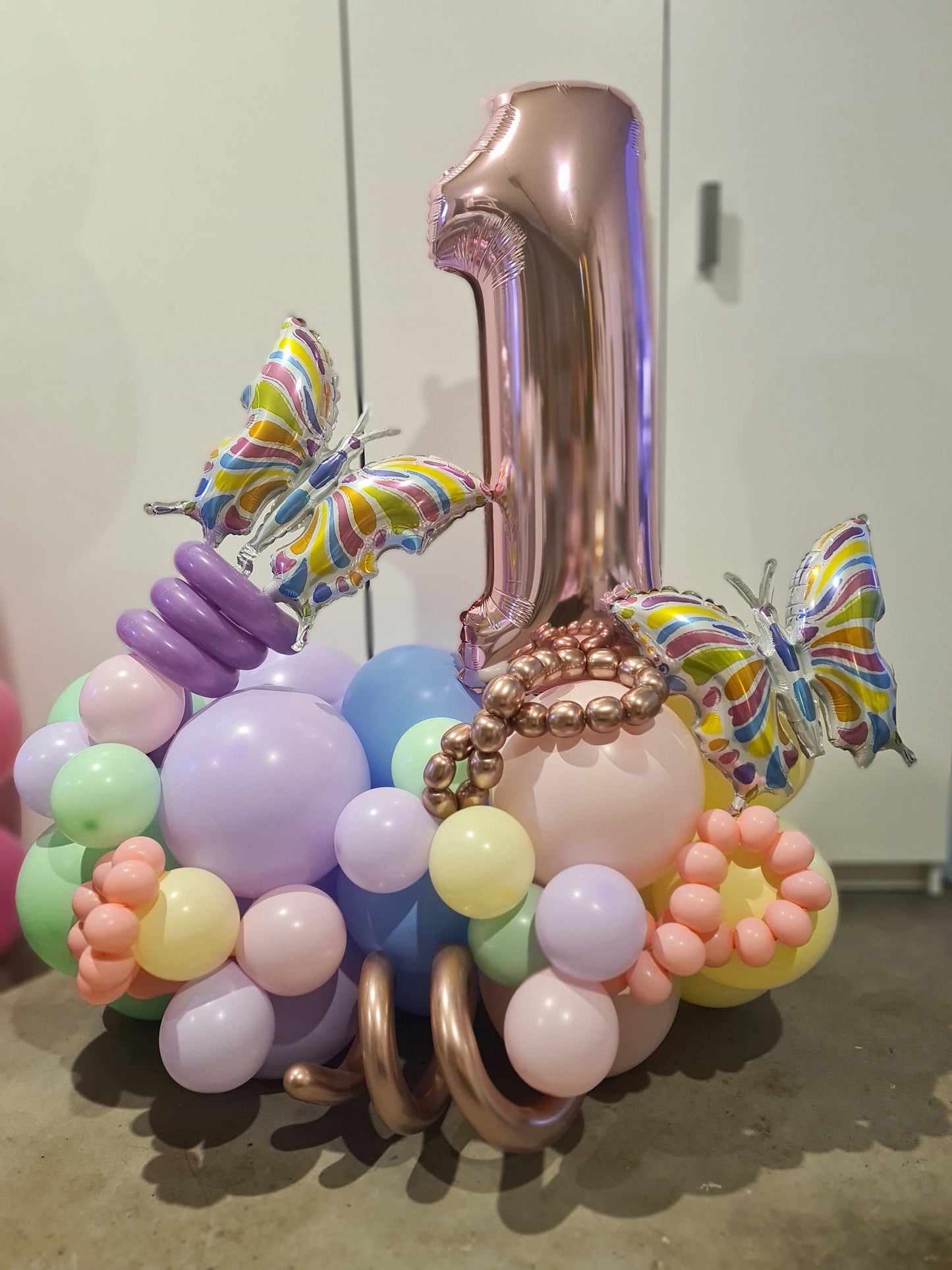 Mid Size Tower Arrangement