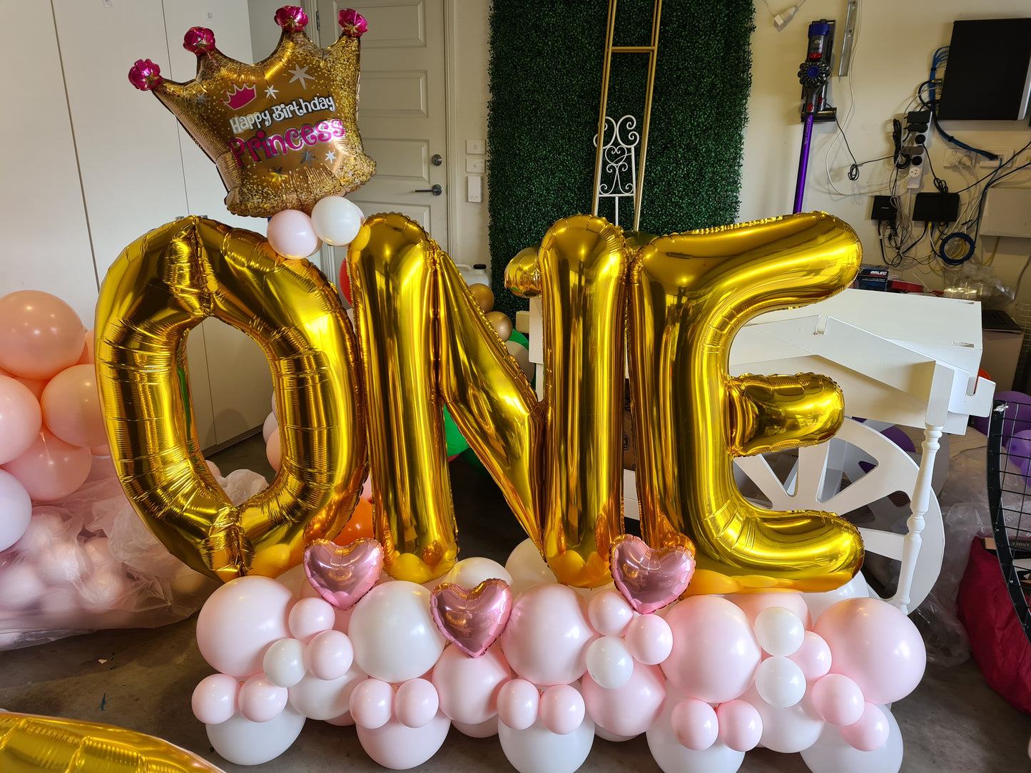 Extra Large Balloon Tower