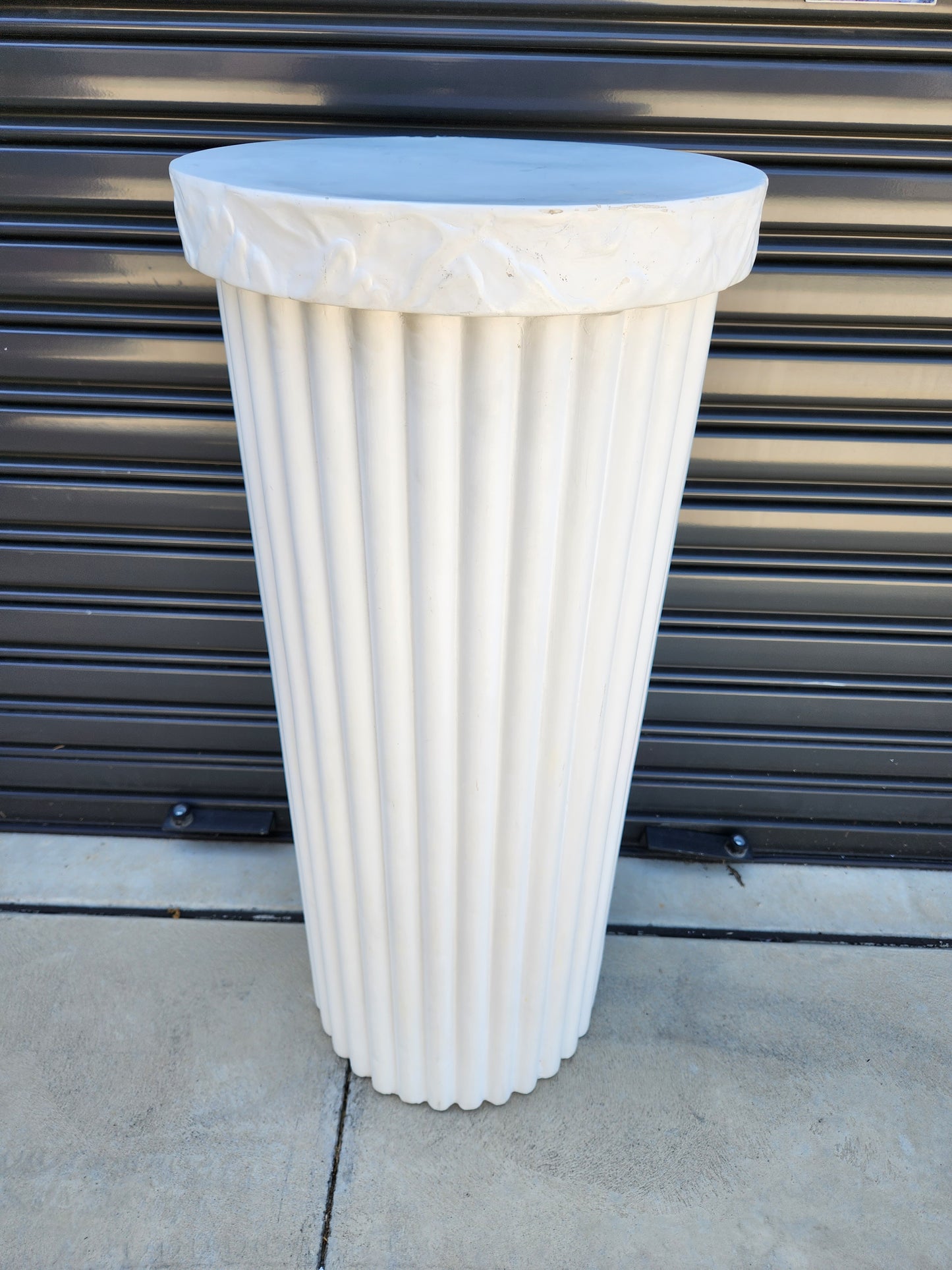 White Ripple Plinths