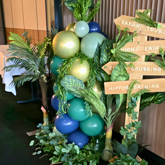 Balloon Column on stand