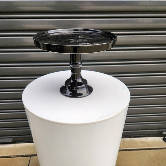Black mini cake stand