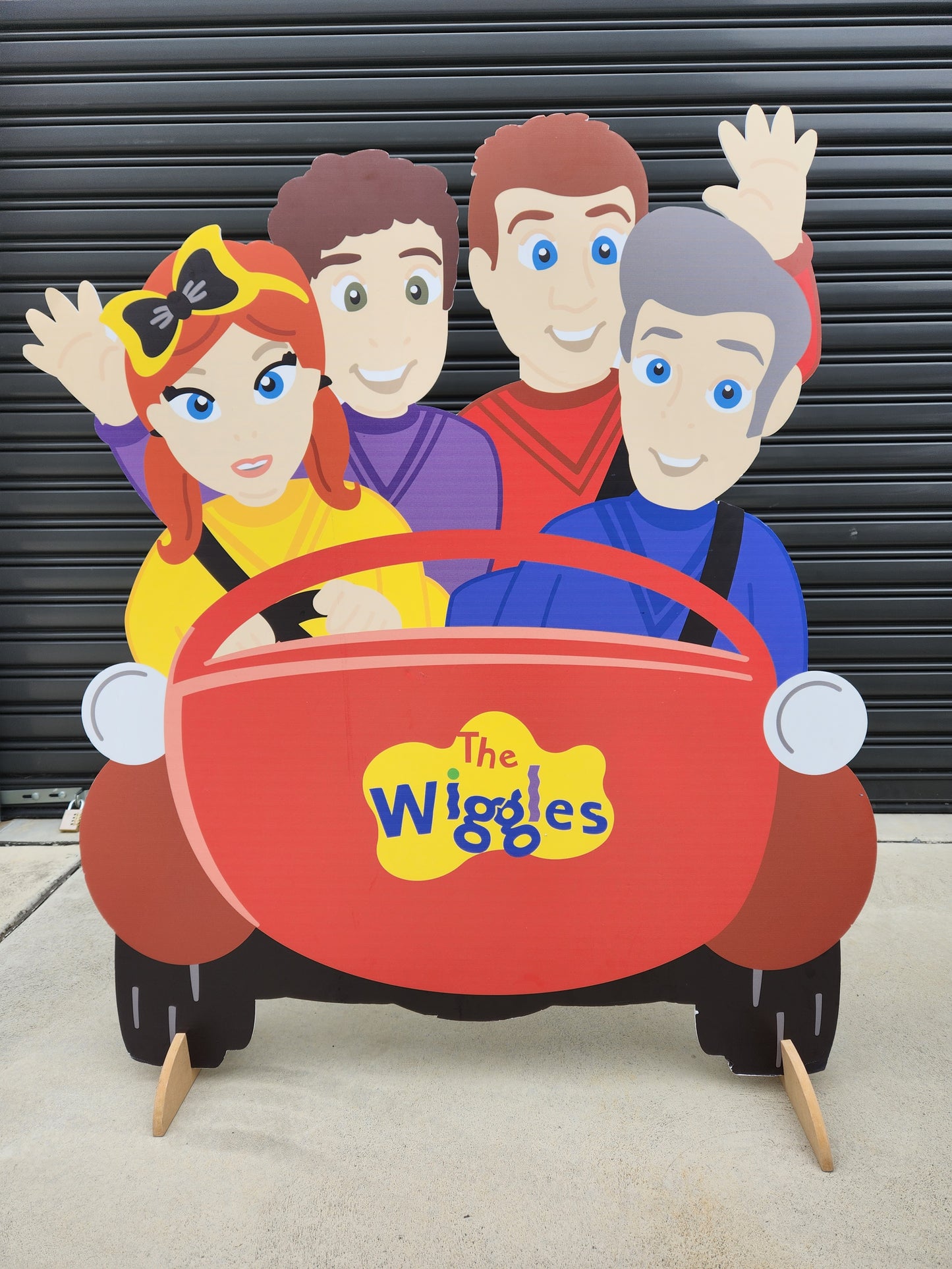 Wiggles Cutout