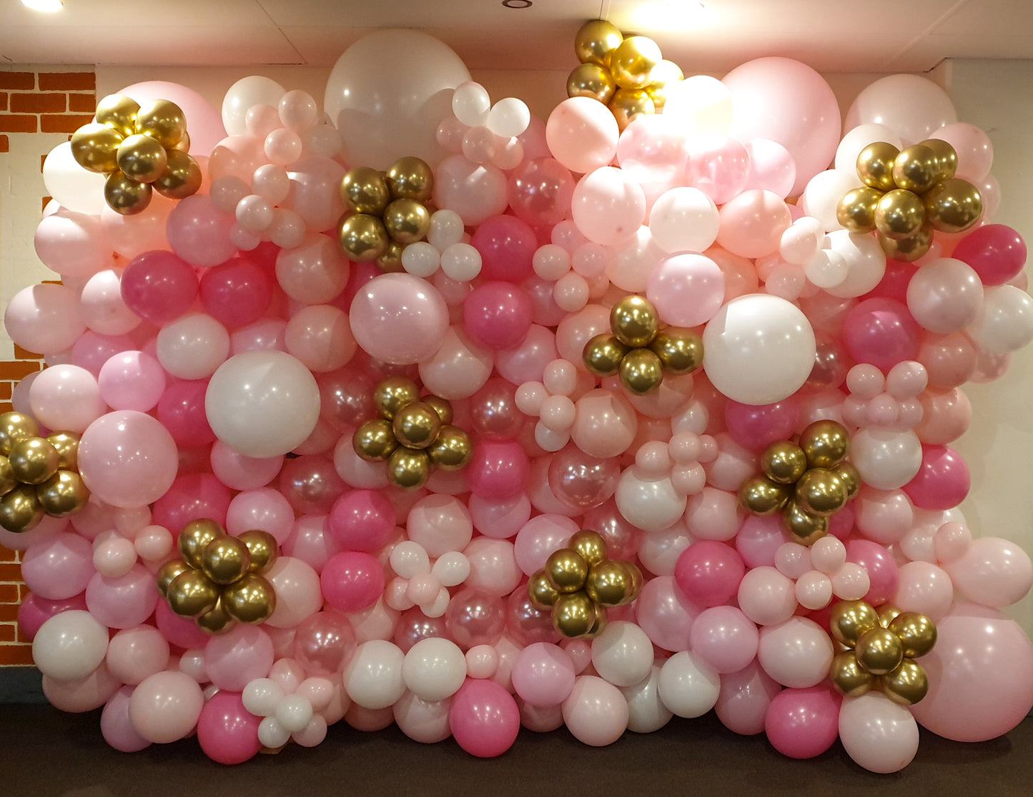 Balloon Wall